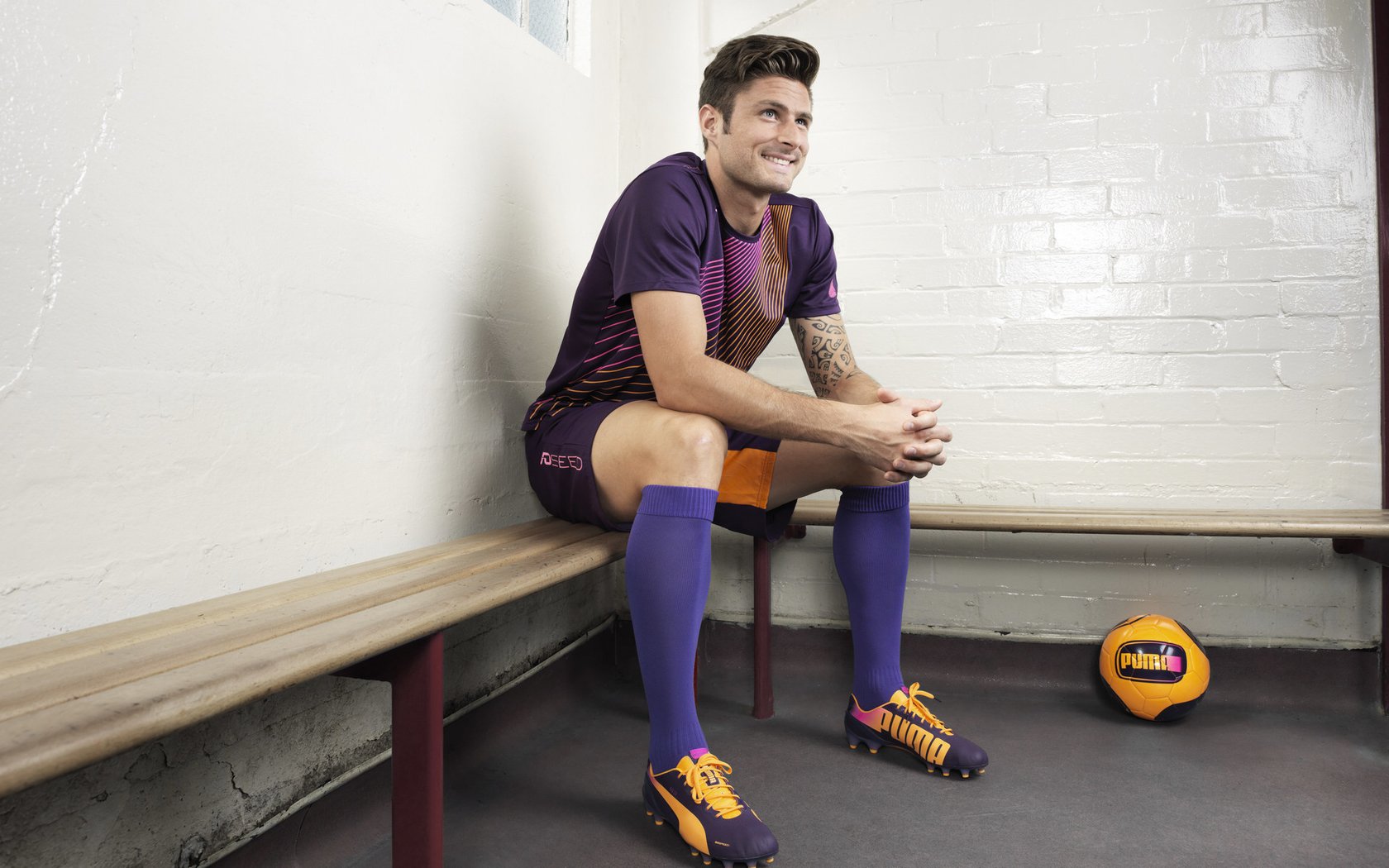 九游娱乐官网 (jiuyou)-足球校园联盟增加技战术专项课程，校园足球基础技能